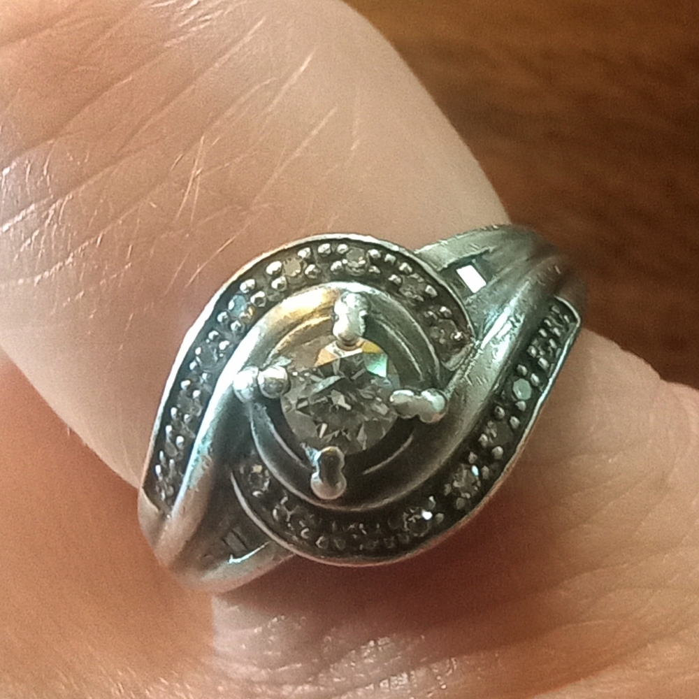 Women's Ring